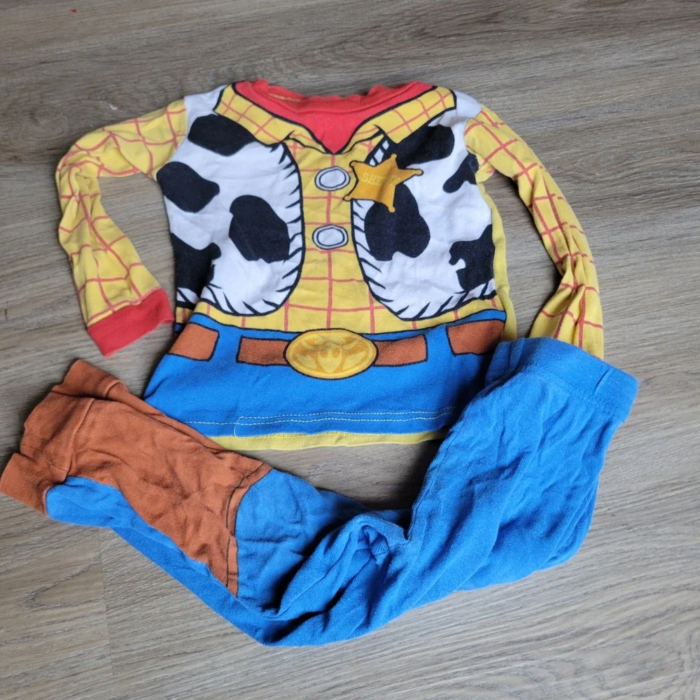 Disney Pajama Set Kids 4T Yellow Woody Costume Toy Story Snug Fit Cotton PJs